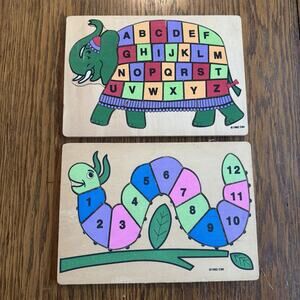 VTG Chadwick Miller 2 Wooden Puzzles Counting Alphabet Learning Non Toxic Paint